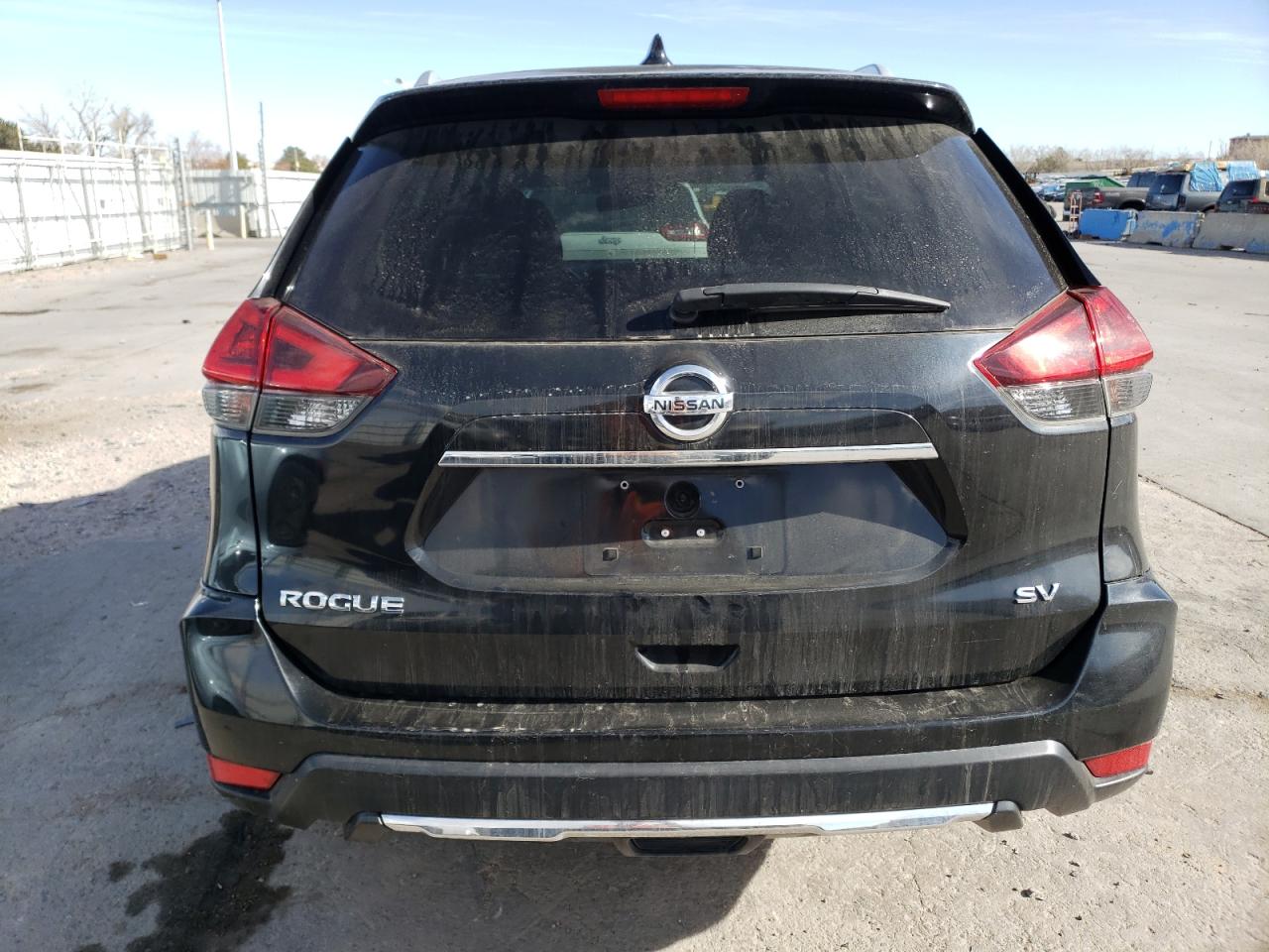 KNMAT2MT0JP515763 NISSAN ROGUE 2018