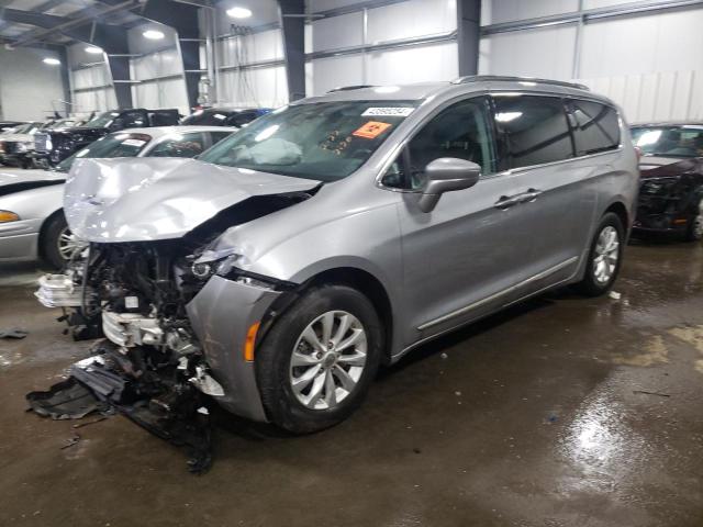 Lot #2373773552 2018 CHRYSLER PACIFICA T salvage car