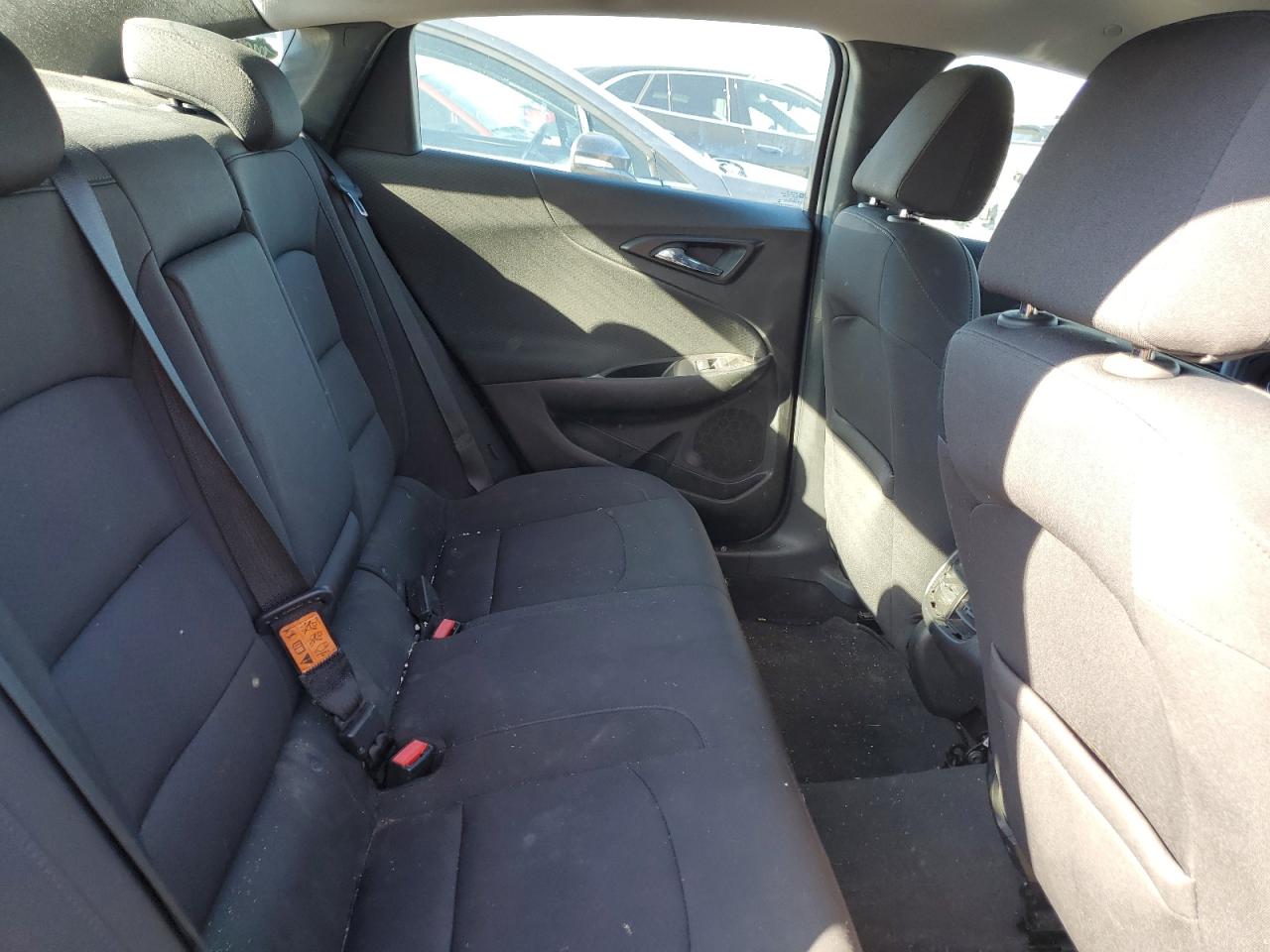 1G1ZD5ST7JF147827 CHEVROLET MALIBU 2018