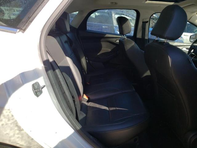 2016 FORD FOCUS TITA 1FADP3J24GL211361