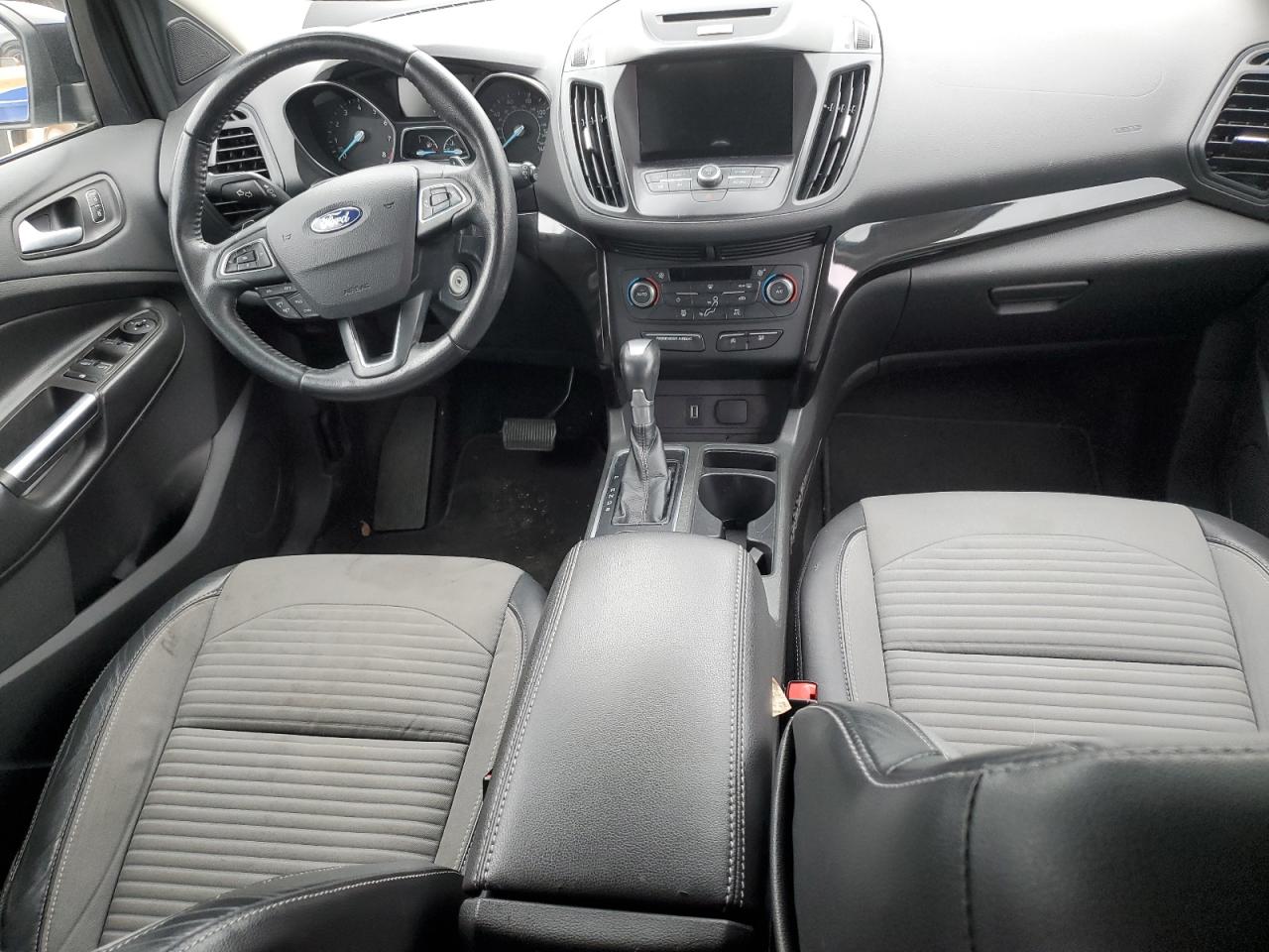 1FMCU0G99HUC13115 FORD ESCAPE 2017