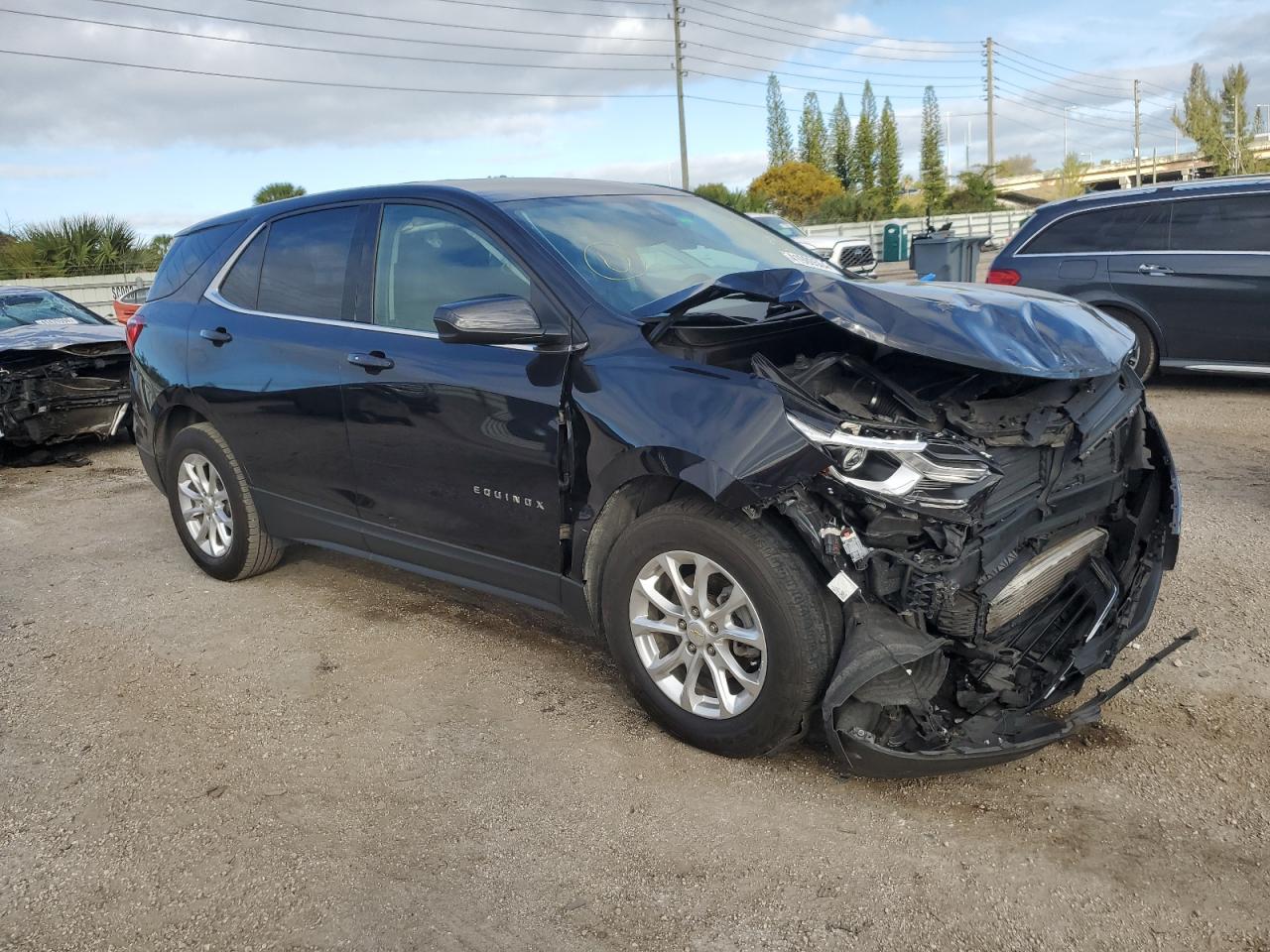 2GNAXUEV7L6206110 2020 Chevrolet Equinox Lt