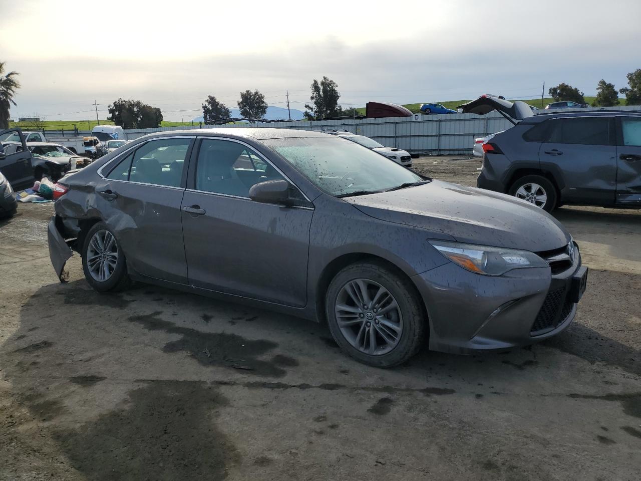 4T1BF1FKXGU136429 TOYOTA CAMRY 2016