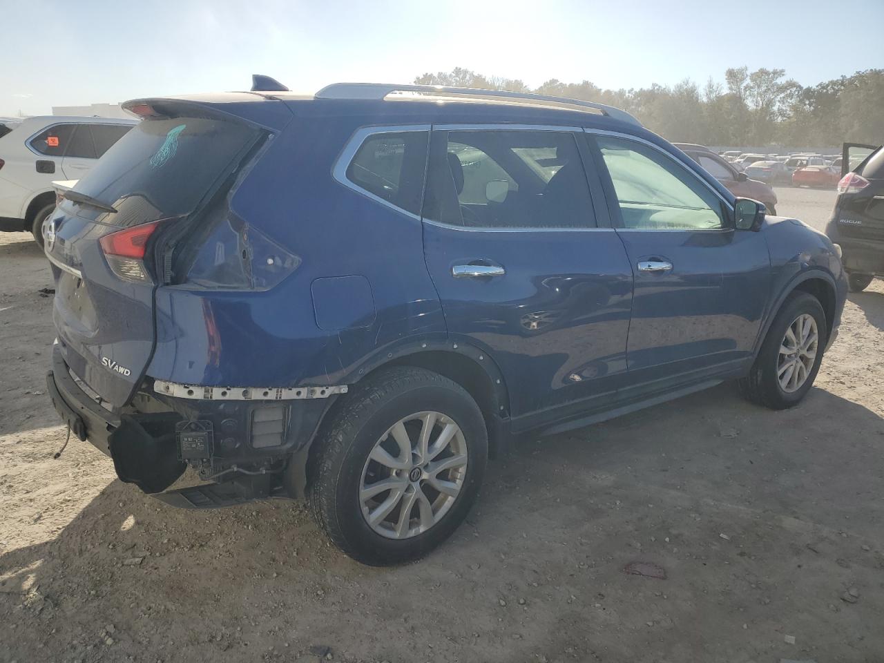 5N1AT2MV8HC817736 NISSAN ROGUE 2017