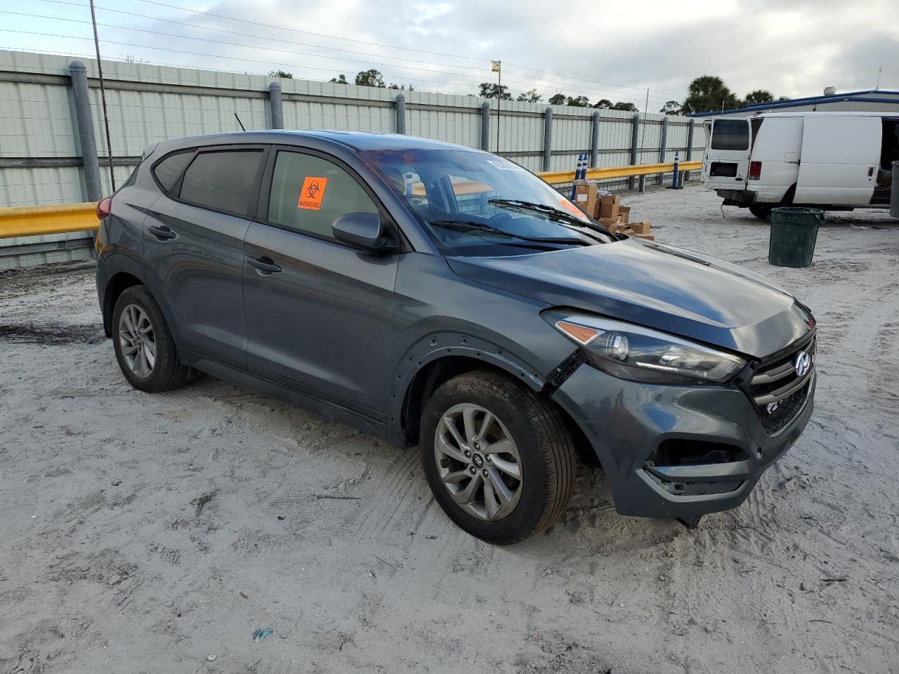 KM8J23A41GU058912 2016 Hyundai Tucson Se