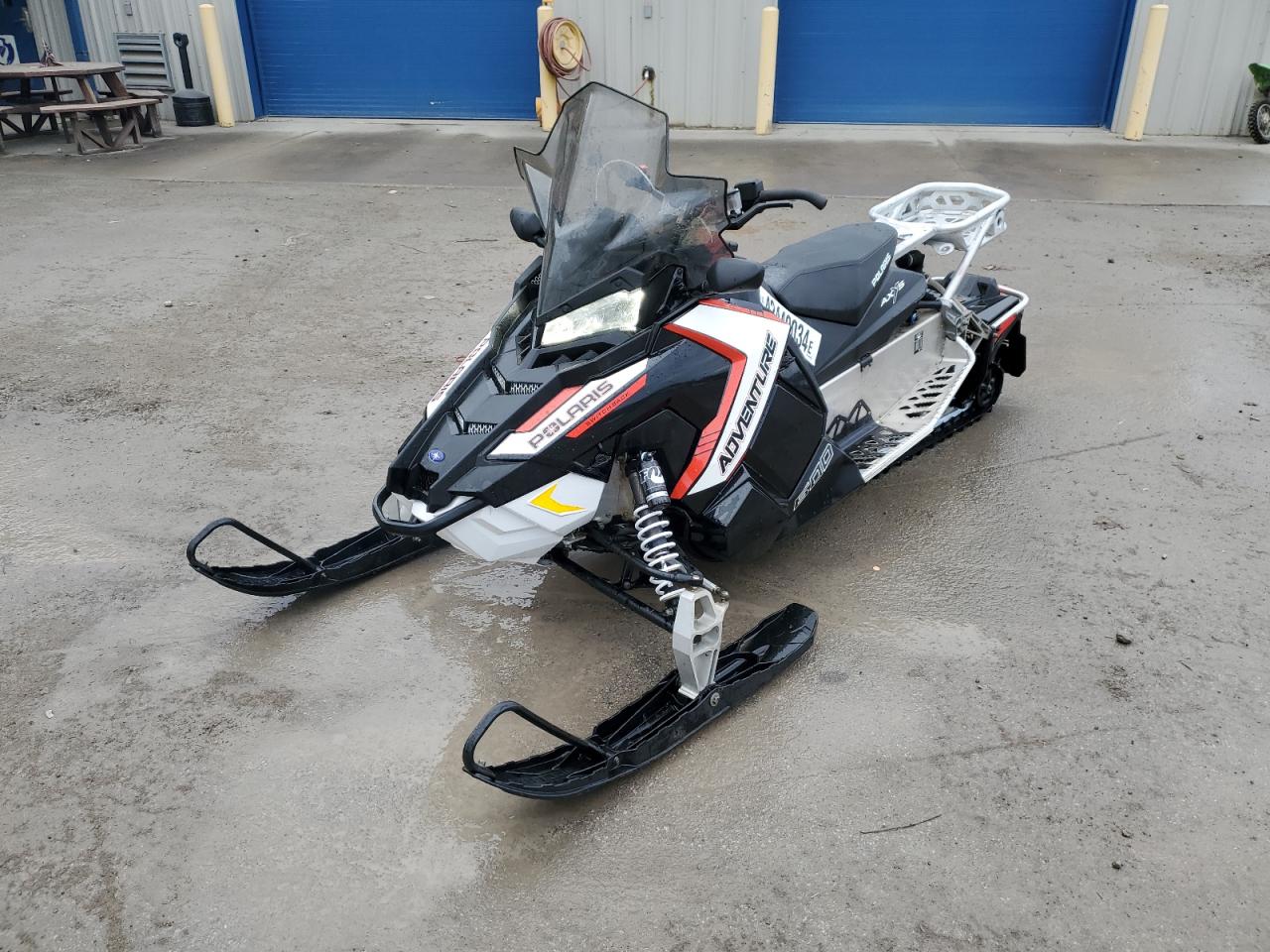 Lot #2869689096 2016 POLARIS SWITCHBACK