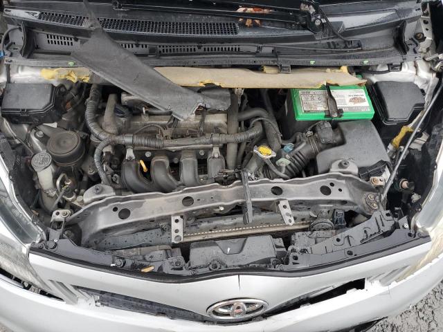 2012 Toyota Yaris - Image 11