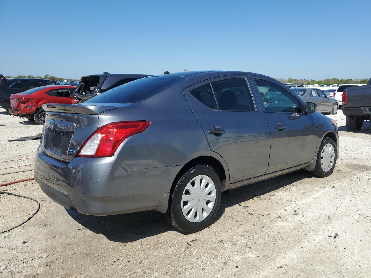 3N1CN7AP2GL844656 NISSAN VERSA 2016