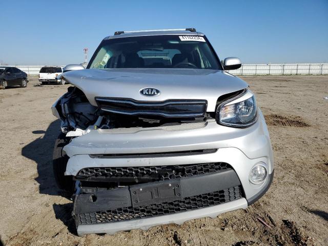 VIN 1FADP3K27FL381369 2019 KIA SOUL no.5