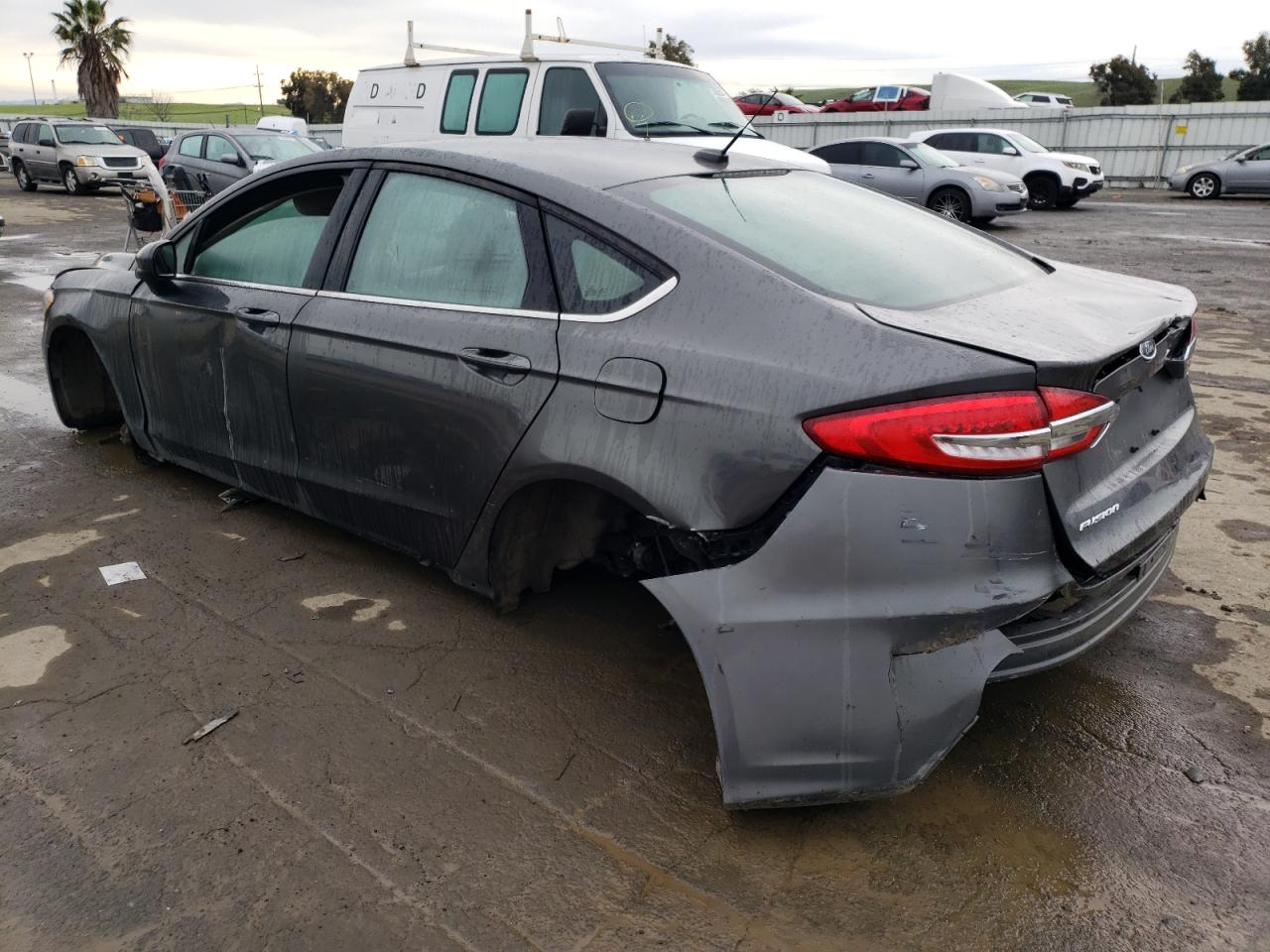 2019 Ford Fusion S vin: 3FA6P0G7XKR284657