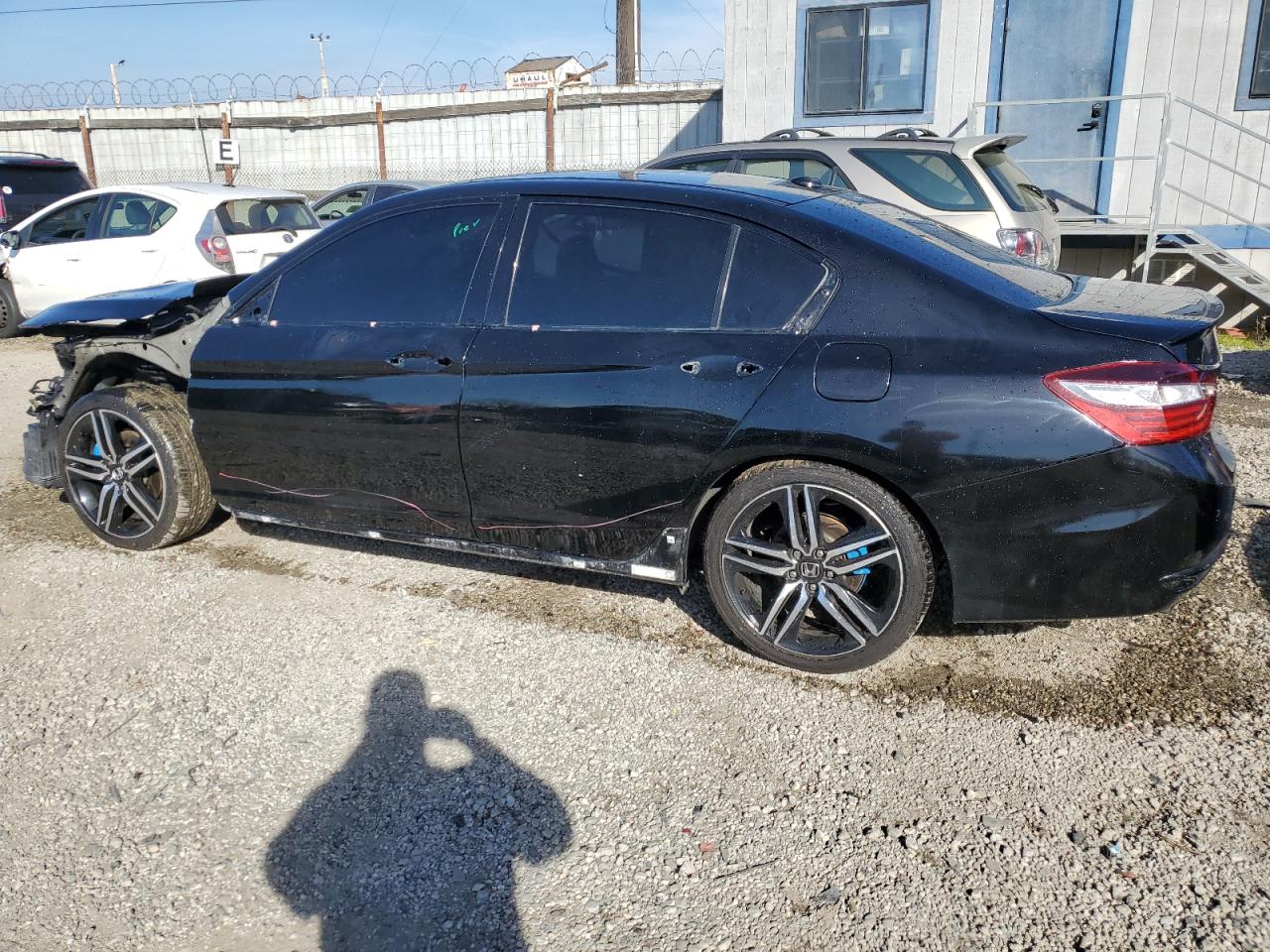 1HGCR3F99HA021446 HONDA ACCORD 2017