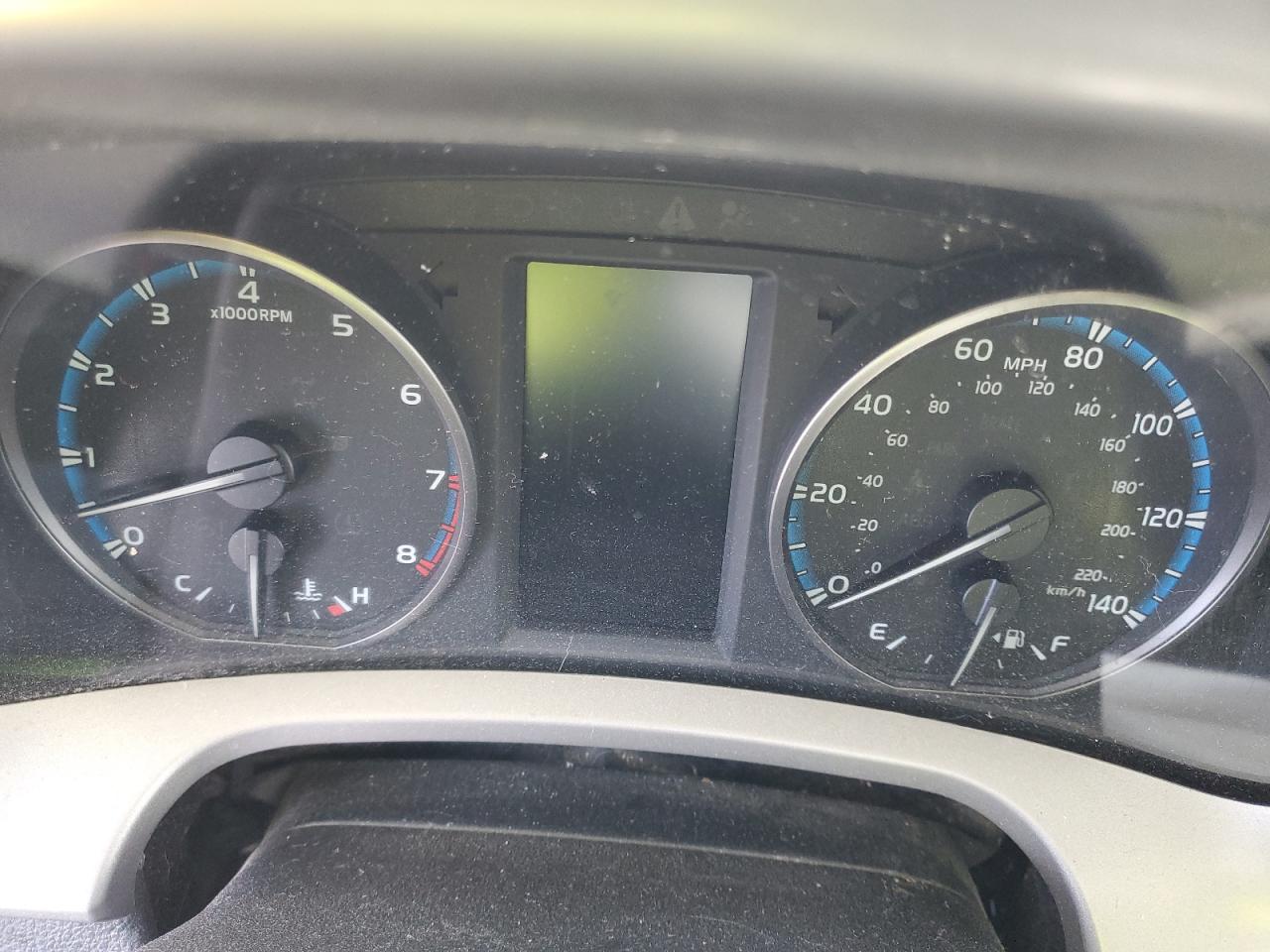 2T3BFREV8HW649178 TOYOTA RAV4 2017