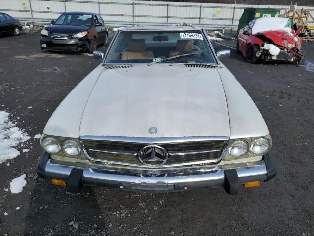 1982 Mercedes-Benz 380 Sl VIN: WDBBA45A5CB018001 Lot: 43199334