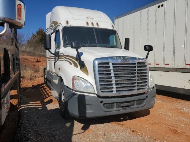 Lot #2339820633 2019 FREIGHTLINER CASCADIA 1 salvage car