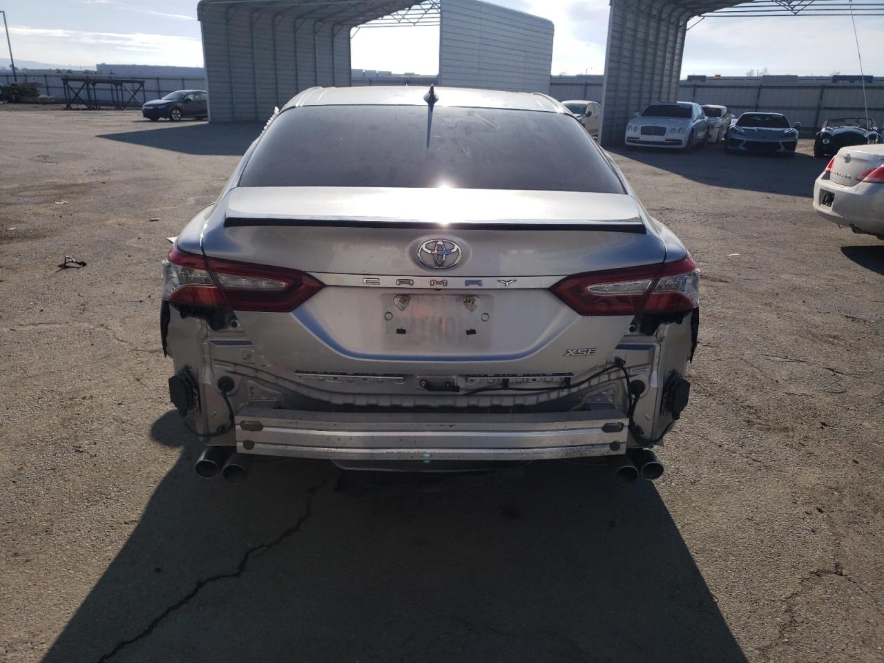 4T1B61HK0KU161166 2019 Toyota Camry Xse