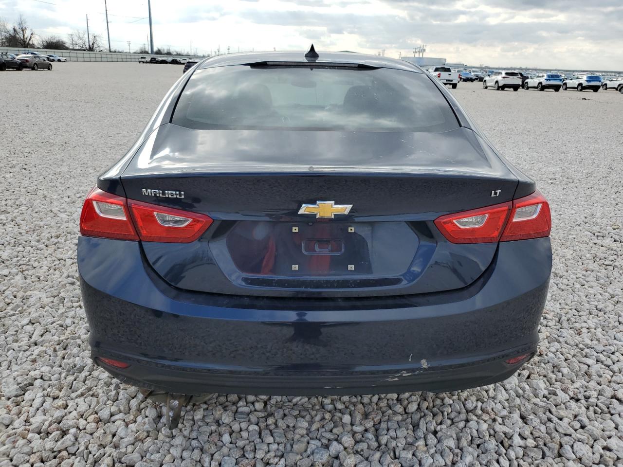 1G1ZD5ST3JF175690 CHEVROLET MALIBU 2018