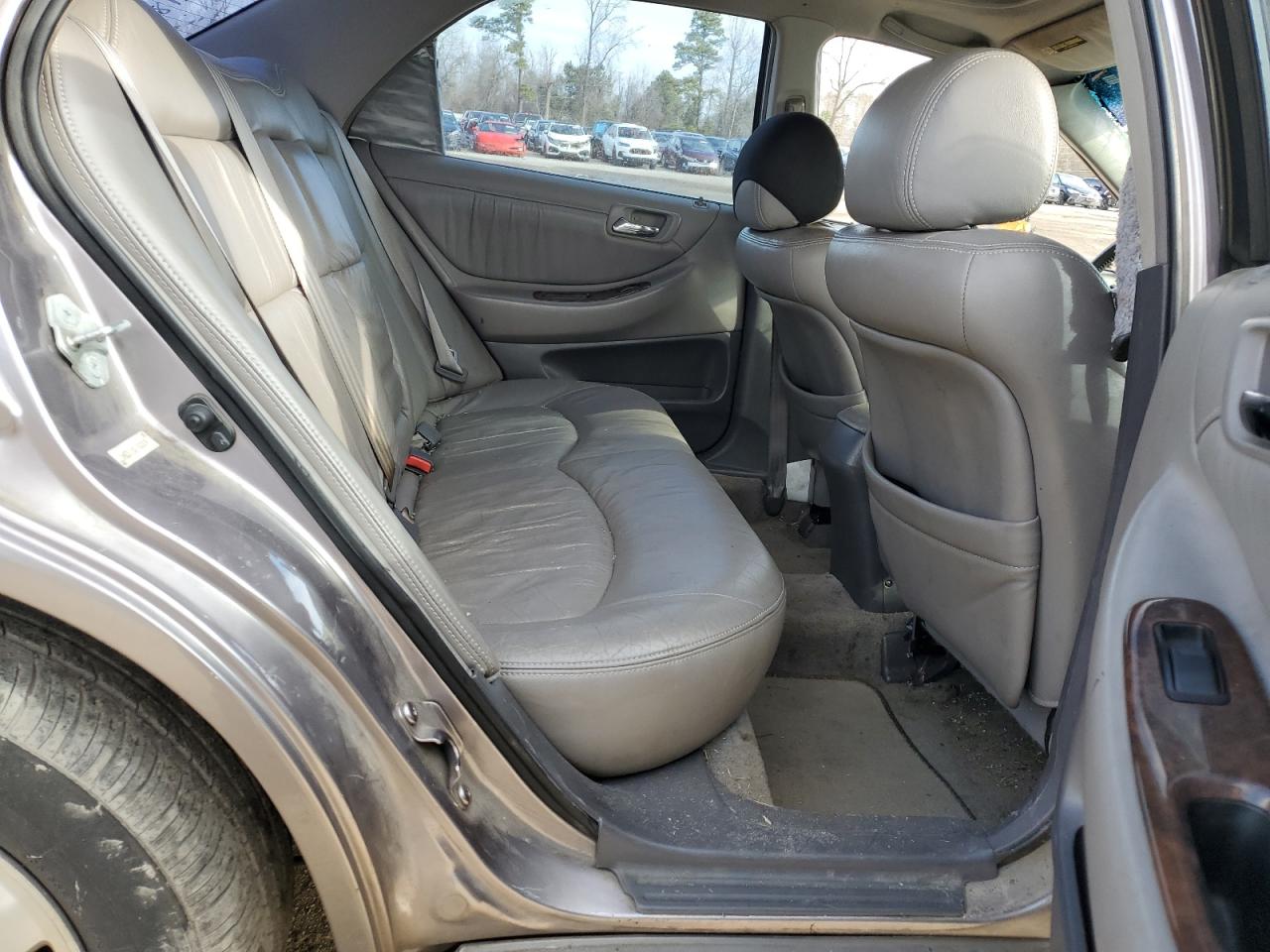 1HGCG1652YA022834 2000 Honda Accord Ex