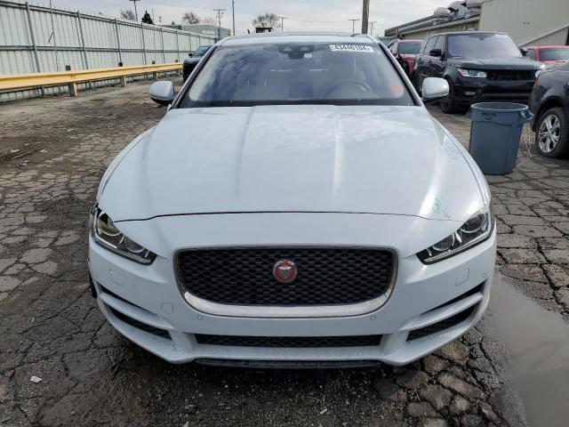  JAGUAR XE 2018 Білий