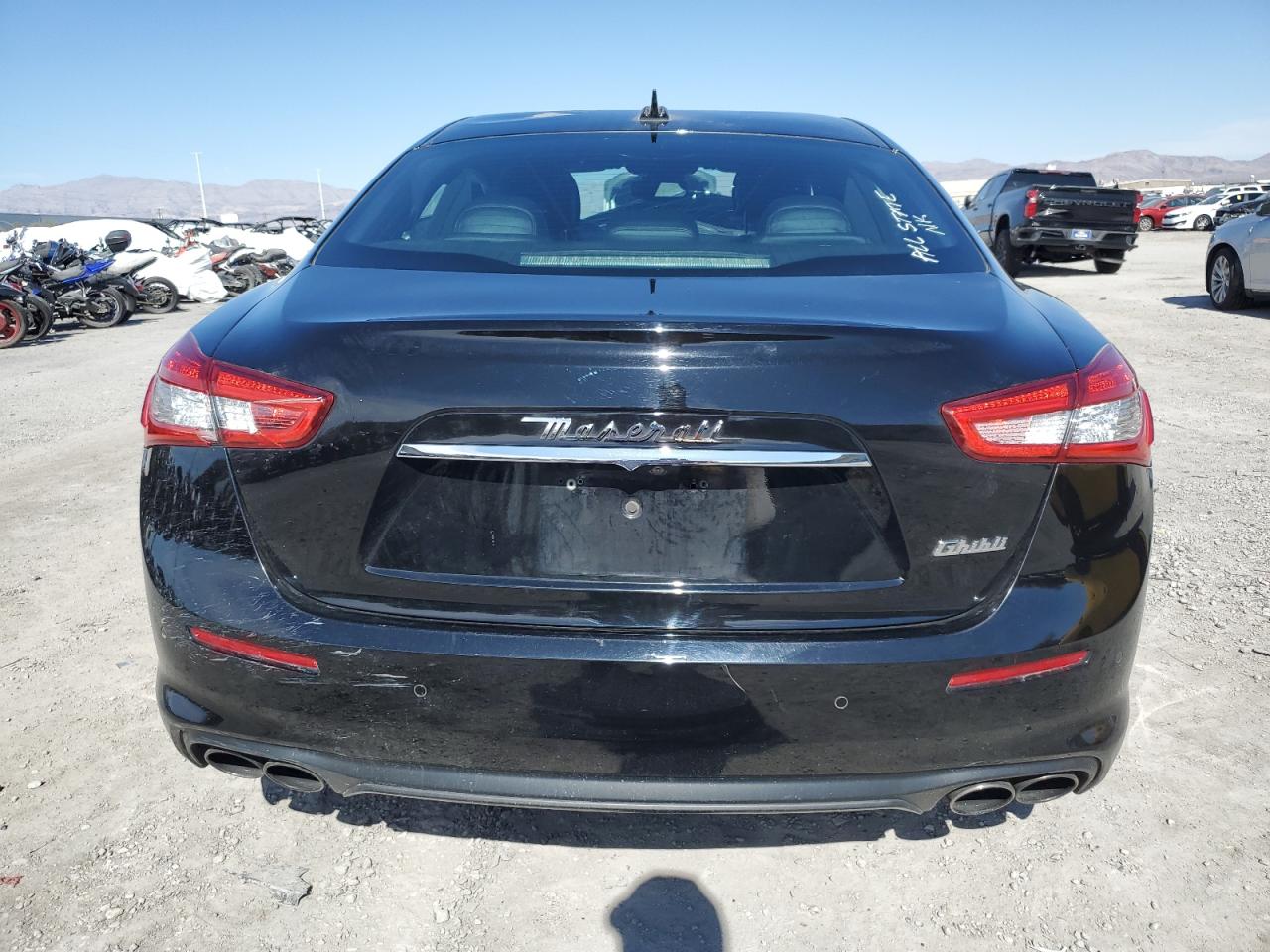 2020 Maserati Ghibli vin: ZAM57XSAXL1345031