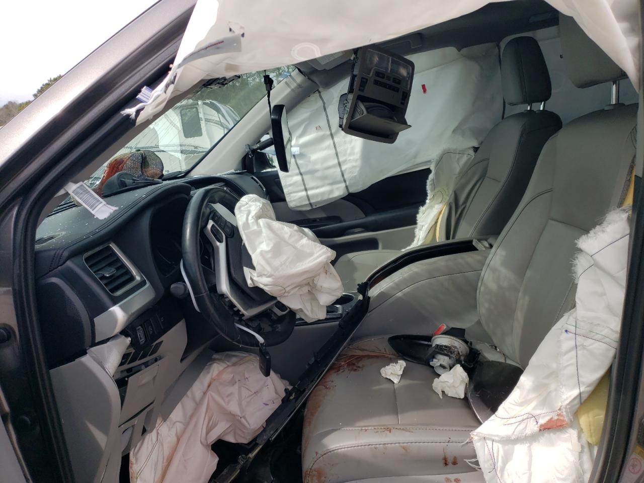 5TDKZRFH0KS324761 TOYOTA HIGHLANDER 2019
