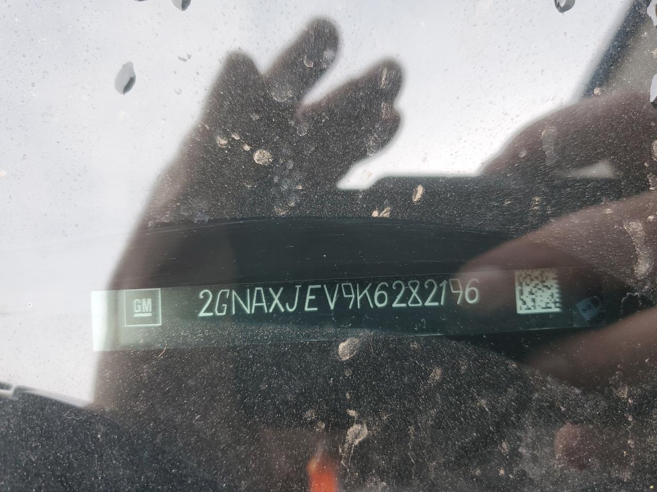 2GNAXJEV9K6282196 CHEVROLET EQUINOX 2019