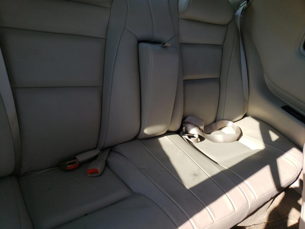 1G6EL12Y9YB704478 2000 Cadillac Eldorado Esc