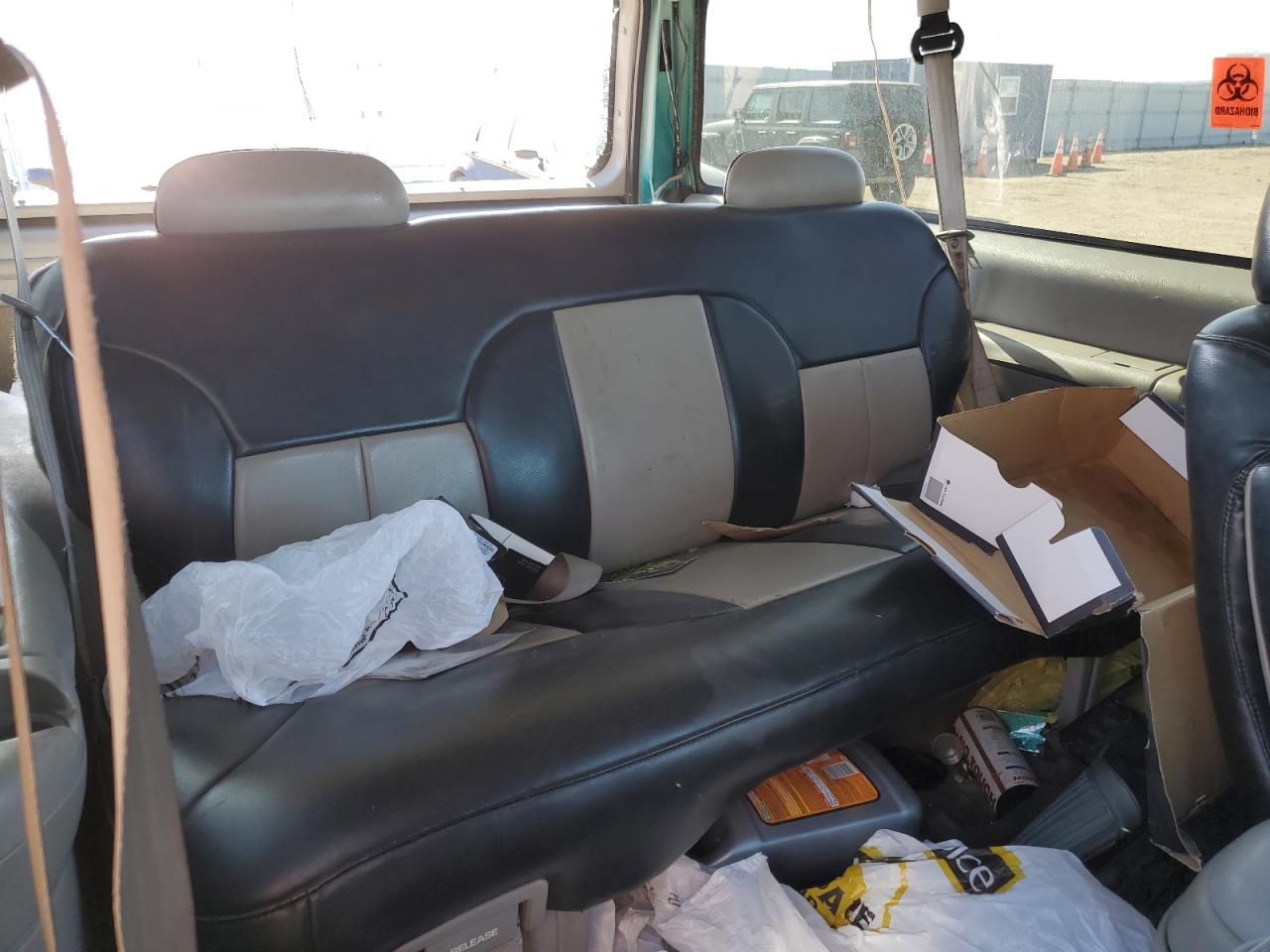 3GNEK18R8TG112173 1996 Chevrolet Tahoe K1500