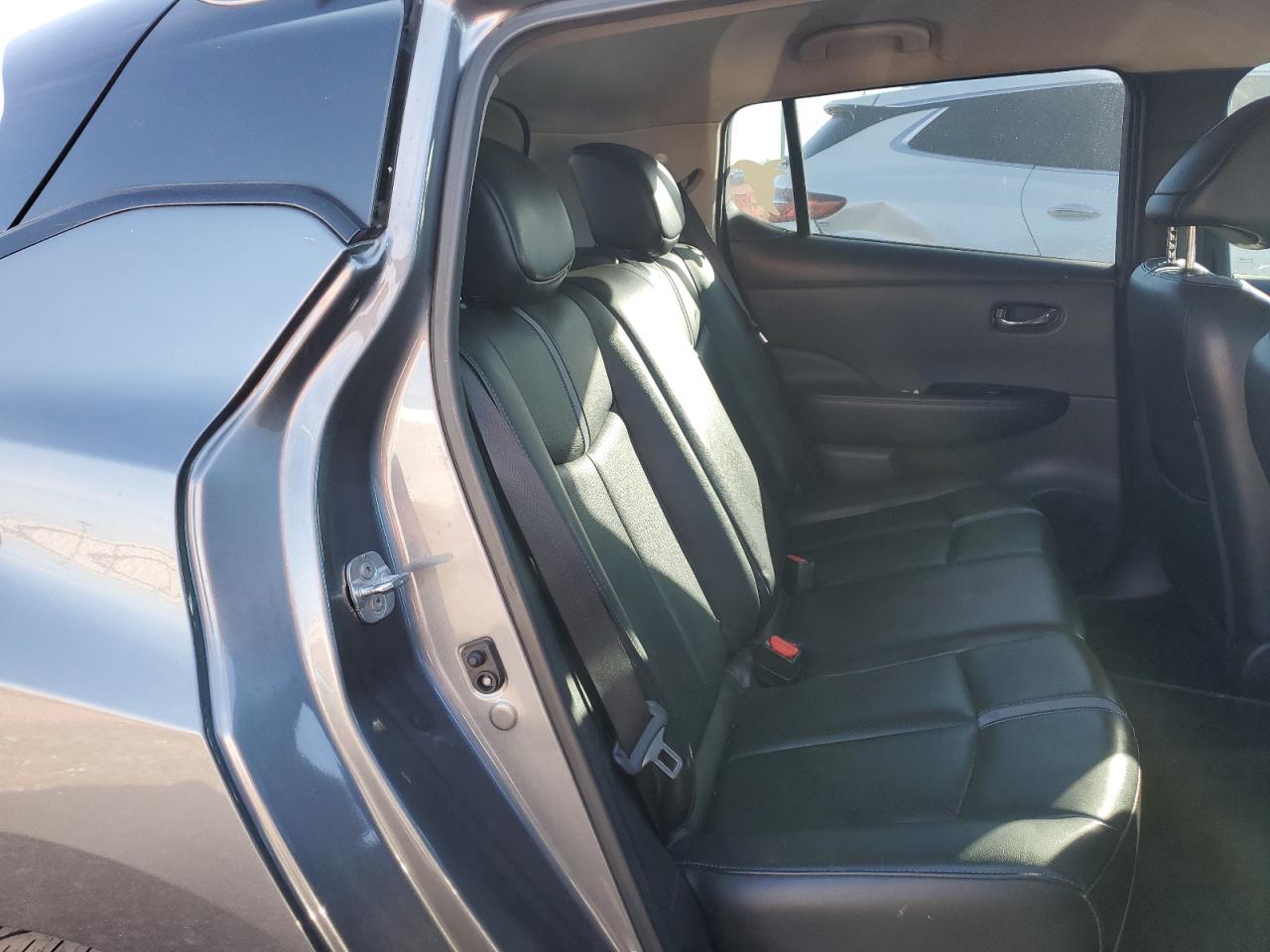 1N4BZ1CPXKC308765 NISSAN LEAF 2019