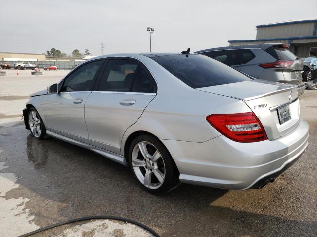 VIN WDDGF8AB1DG070251 2013 Mercedes-Benz C-Class, 3... no.2