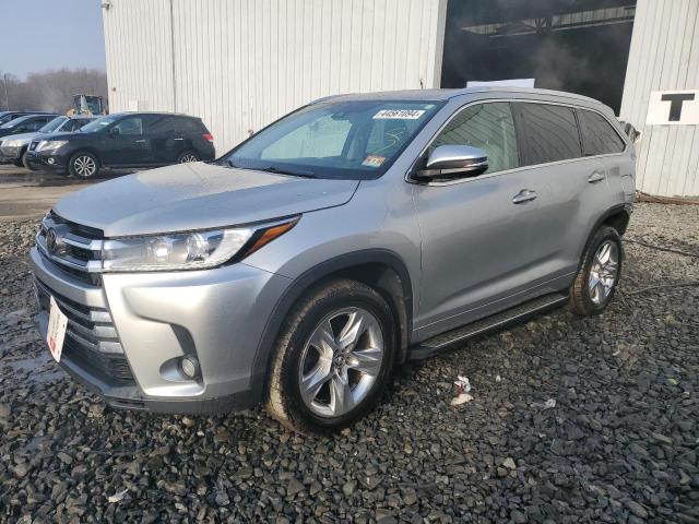 Lot #2423363043 2017 TOYOTA HIGHLANDER salvage car