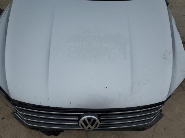 2017 VOLKSWAGEN PASSAT S 1VWAT7A32HC033358