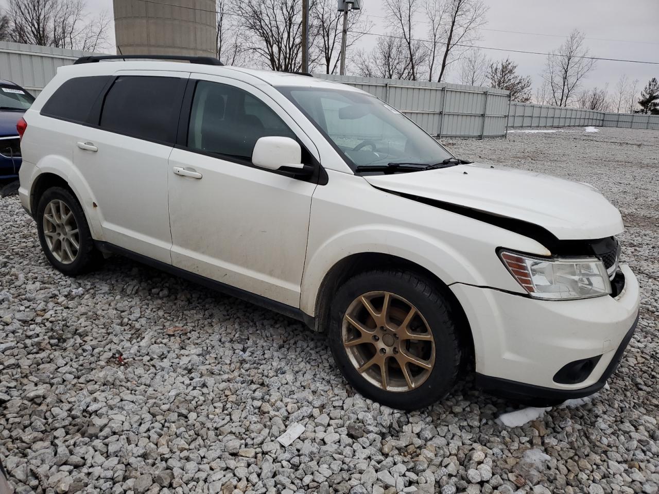 3C4PDDBG1GT154945 2016 Dodge Journey Sxt