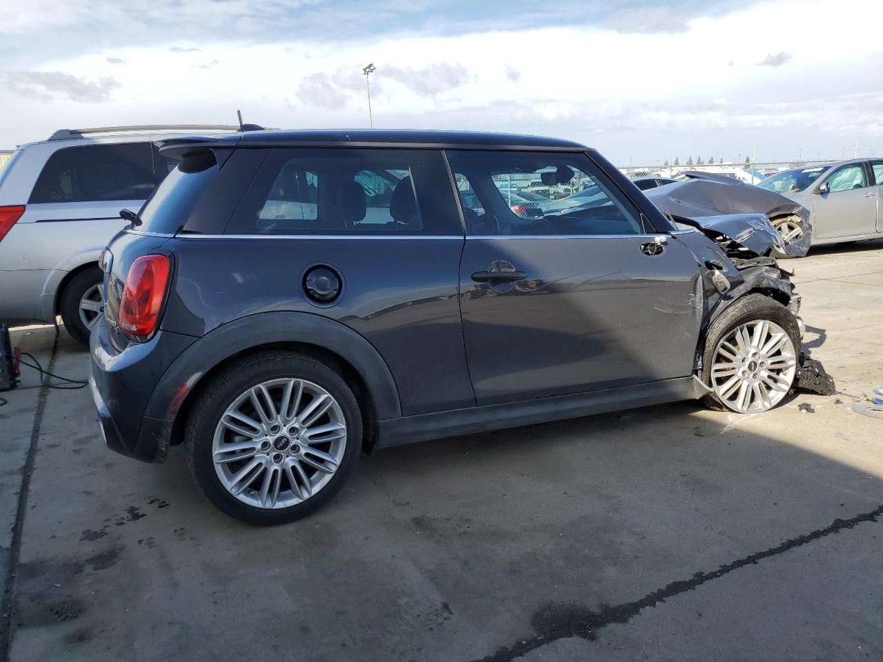 WMWXP7C59F2A36034 2015 Mini Cooper S