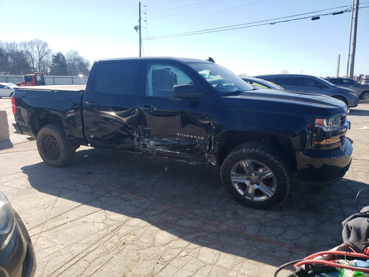 2018 Chevrolet Silverado K1500 Custom vin: 3GCUKPEC8JG248808