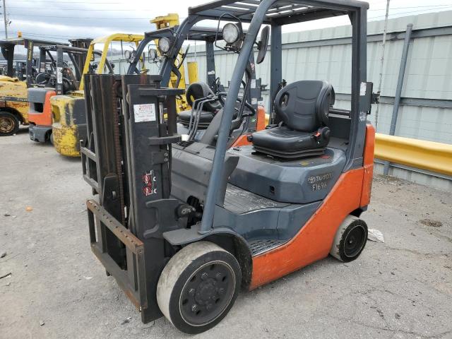 67916 2015 Toyota Forklift