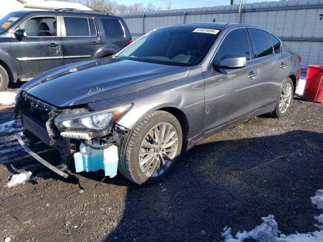 2018 INFINITI Q50 LUXE