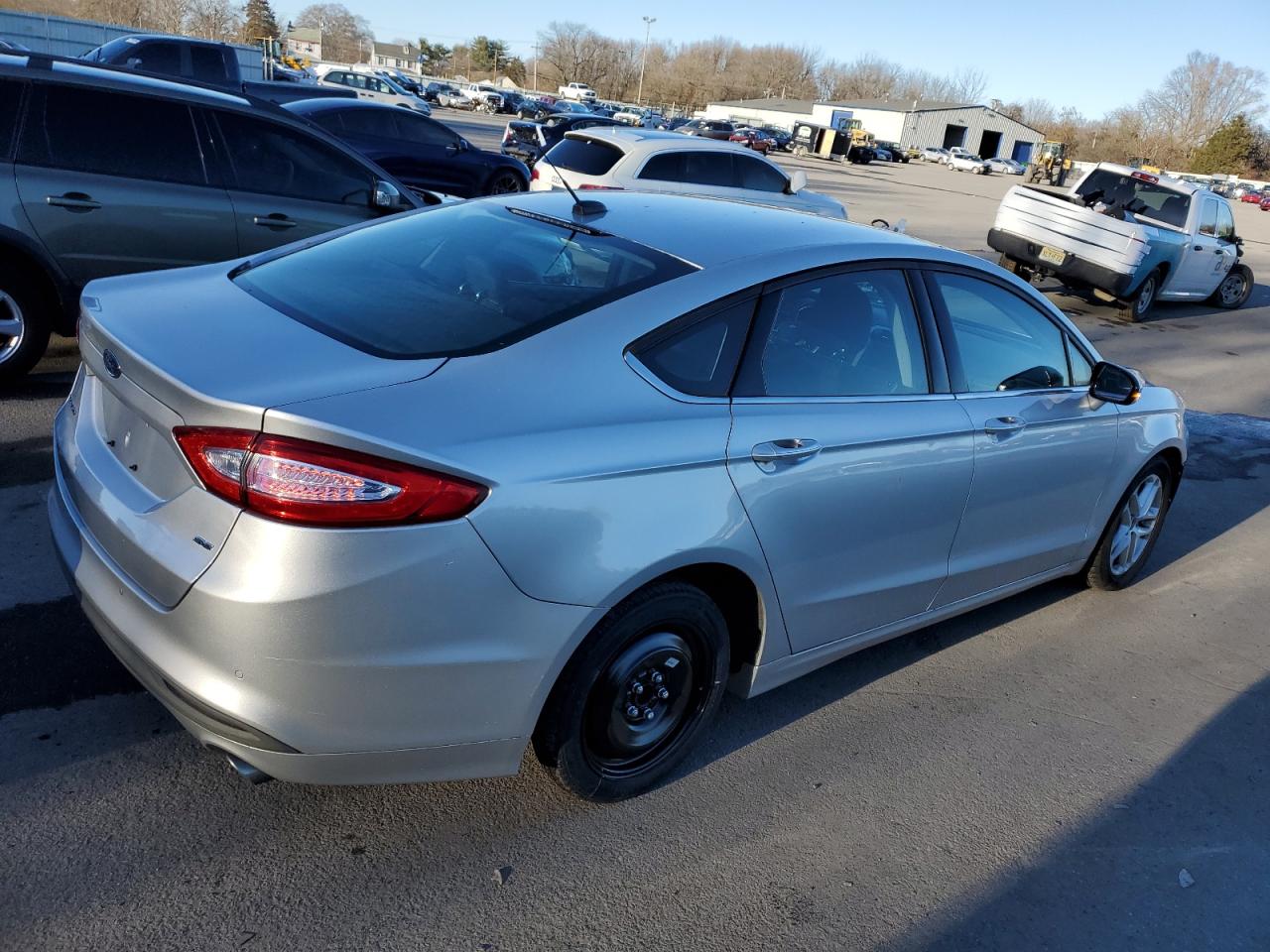 Lot #2454730763 2016 FORD FUSION SE