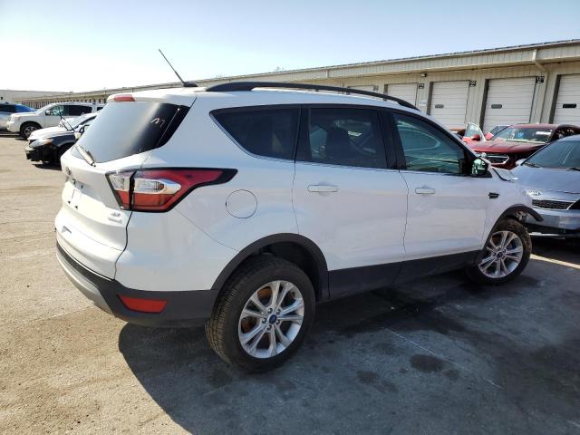 VIN 1FMCU0GD3JUD38248 2018 Ford Escape, SE no.3