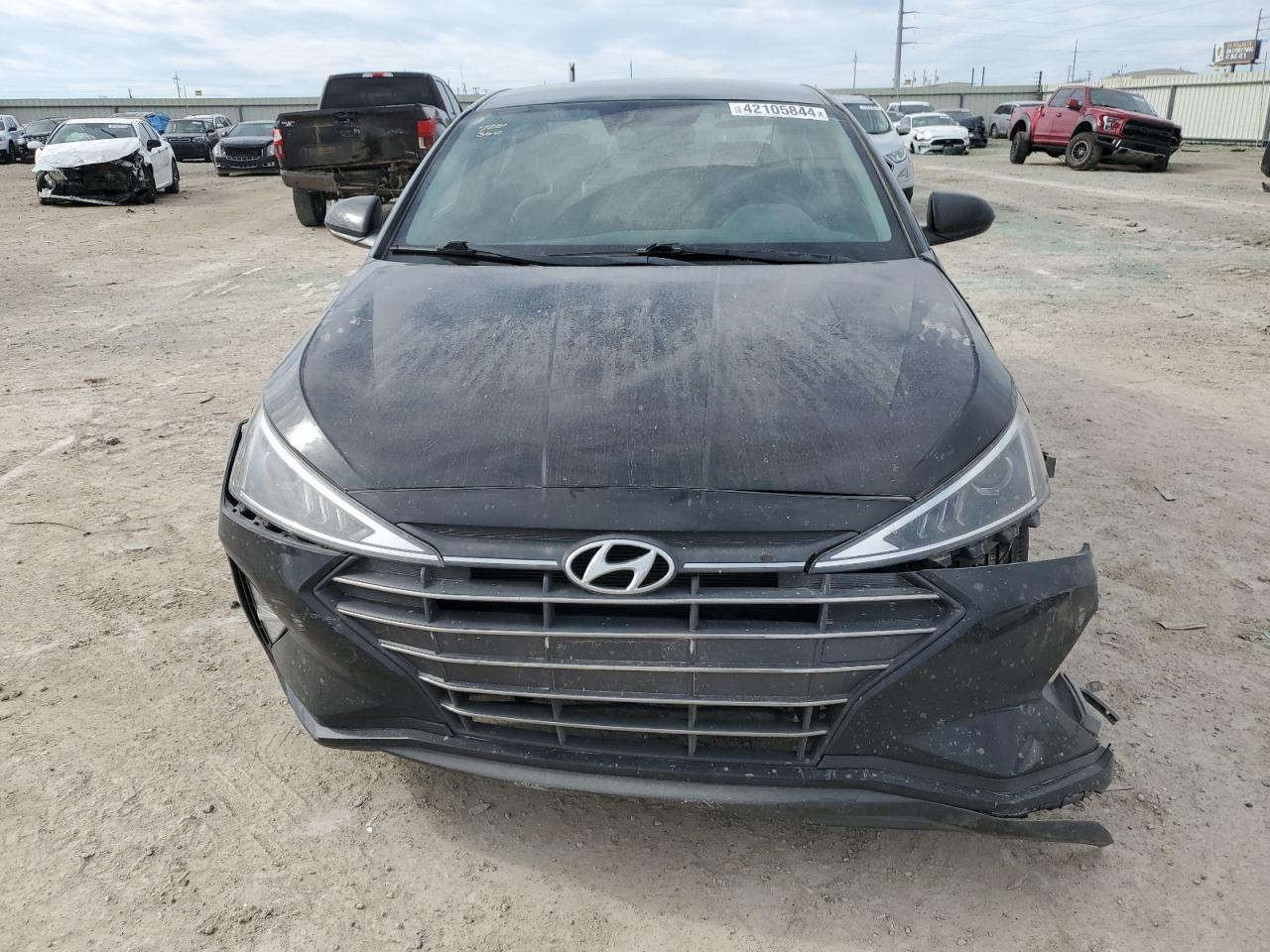 KMHD84LF8KU874573 2019 Hyundai Elantra Sel/Value/Limited