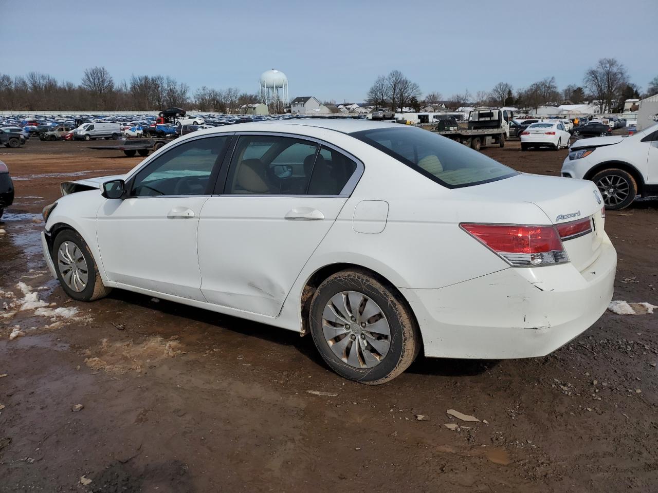 1HGCP2F33BA147711 2011 Honda Accord Lx