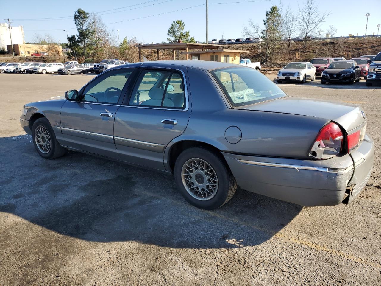 2MEFM74W5YX610512 2000 Mercury Grand Marquis Gs