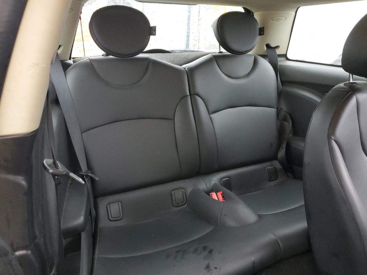 WMWSU3C54CT369983 2012 Mini Cooper