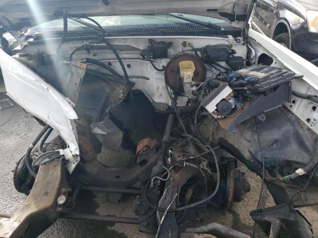 Lot #2356784895 2000 GMC SIERRA C25 salvage car