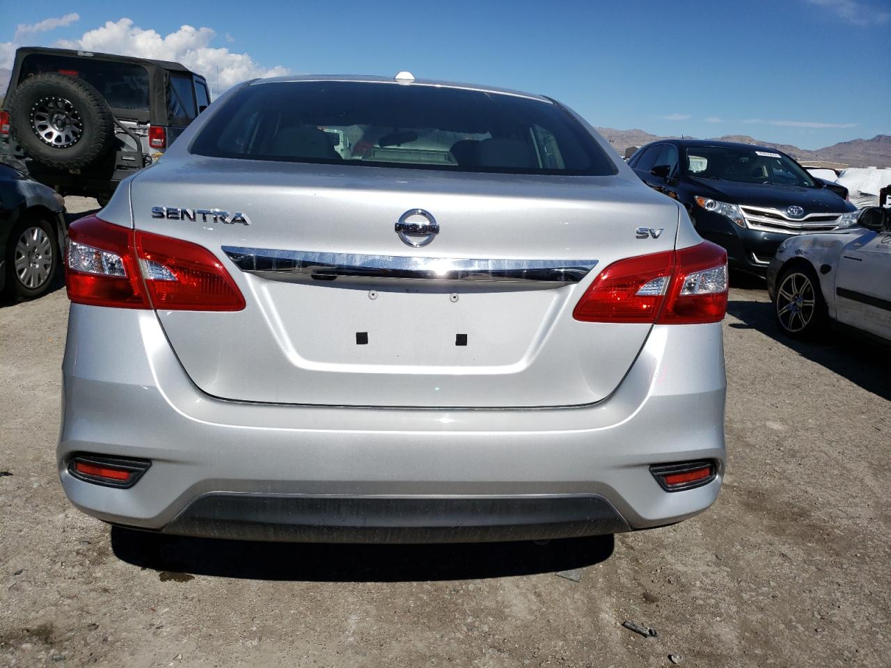 2019 Nissan Sentra S vin: 3N1AB7AP5KY435126