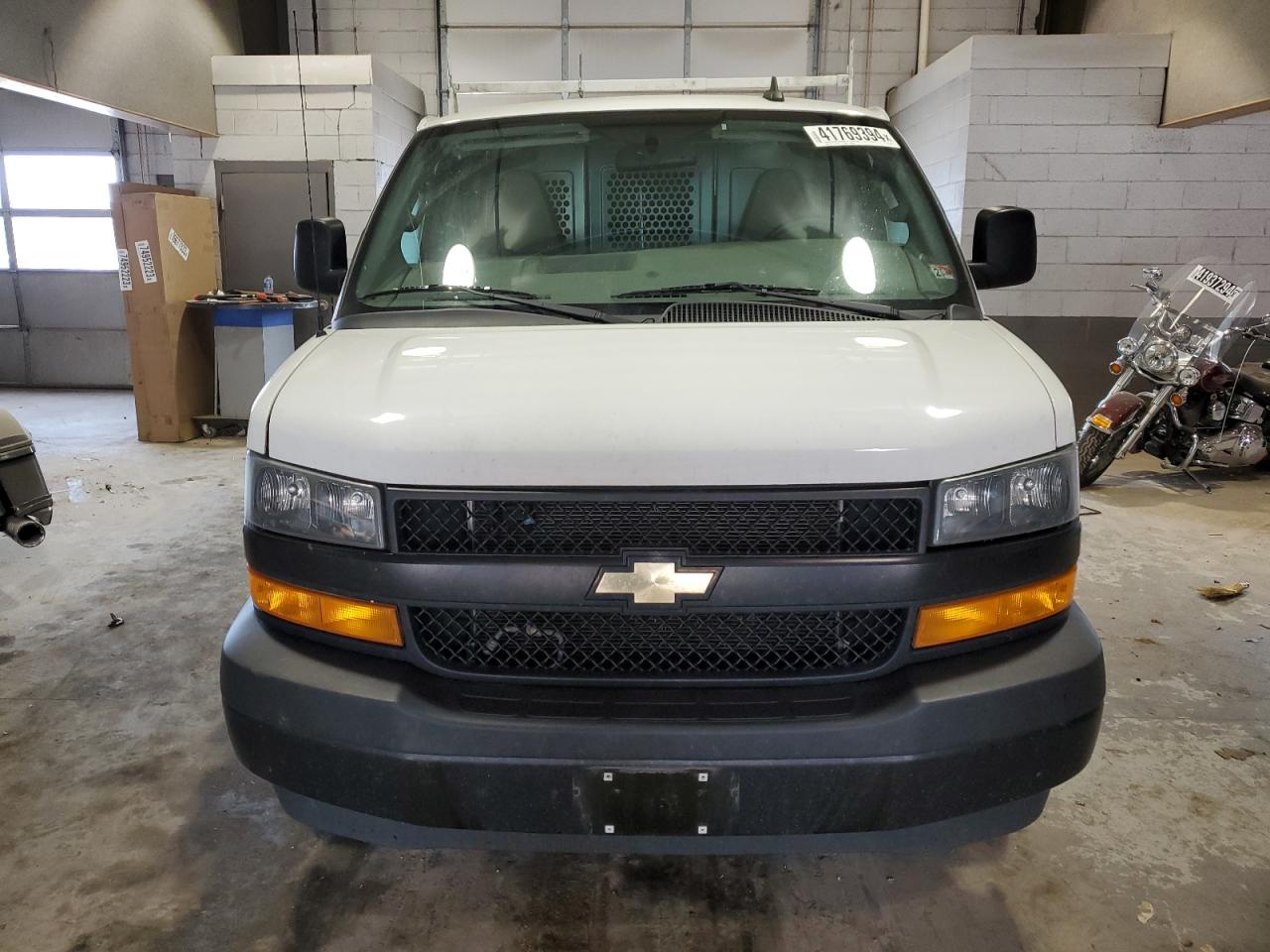 1GCWGAF70M1189216 2021 Chevrolet Express G2500