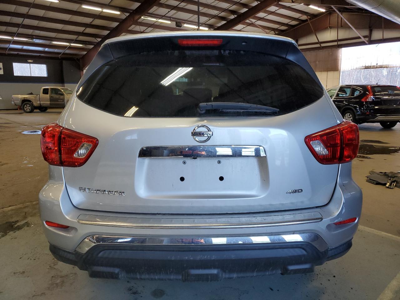 5N1DR2MM8HC608435 NISSAN PATHFINDER 2017