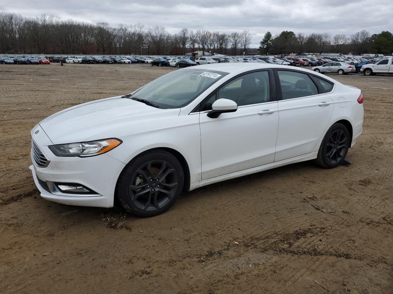 2018 Ford FUSION, SE