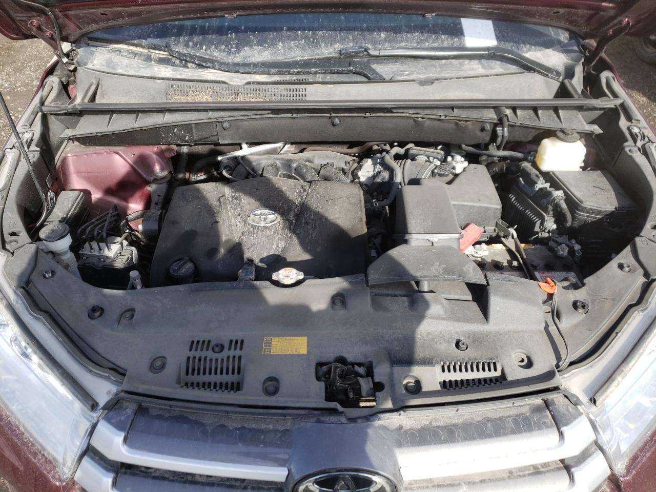 5TDBZRFH3JS902852 TOYOTA HIGHLANDER 2018
