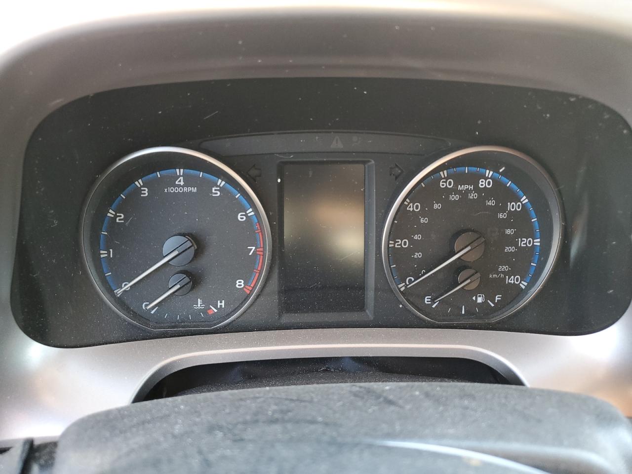 JTMZFREV7JJ750294 TOYOTA RAV4 2018