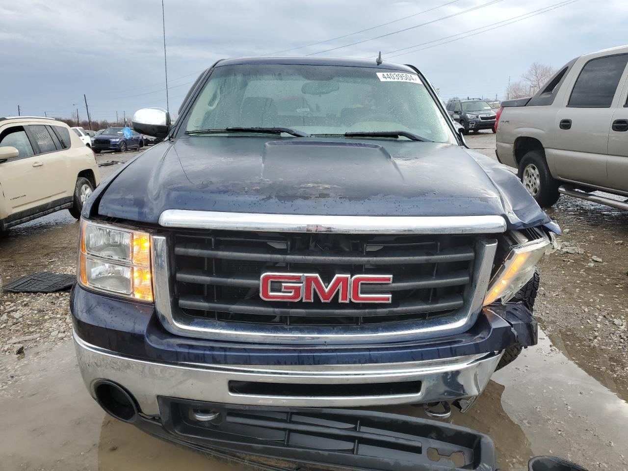 3GTRKUEA0AG109775 2010 GMC Sierra K1500 Sl